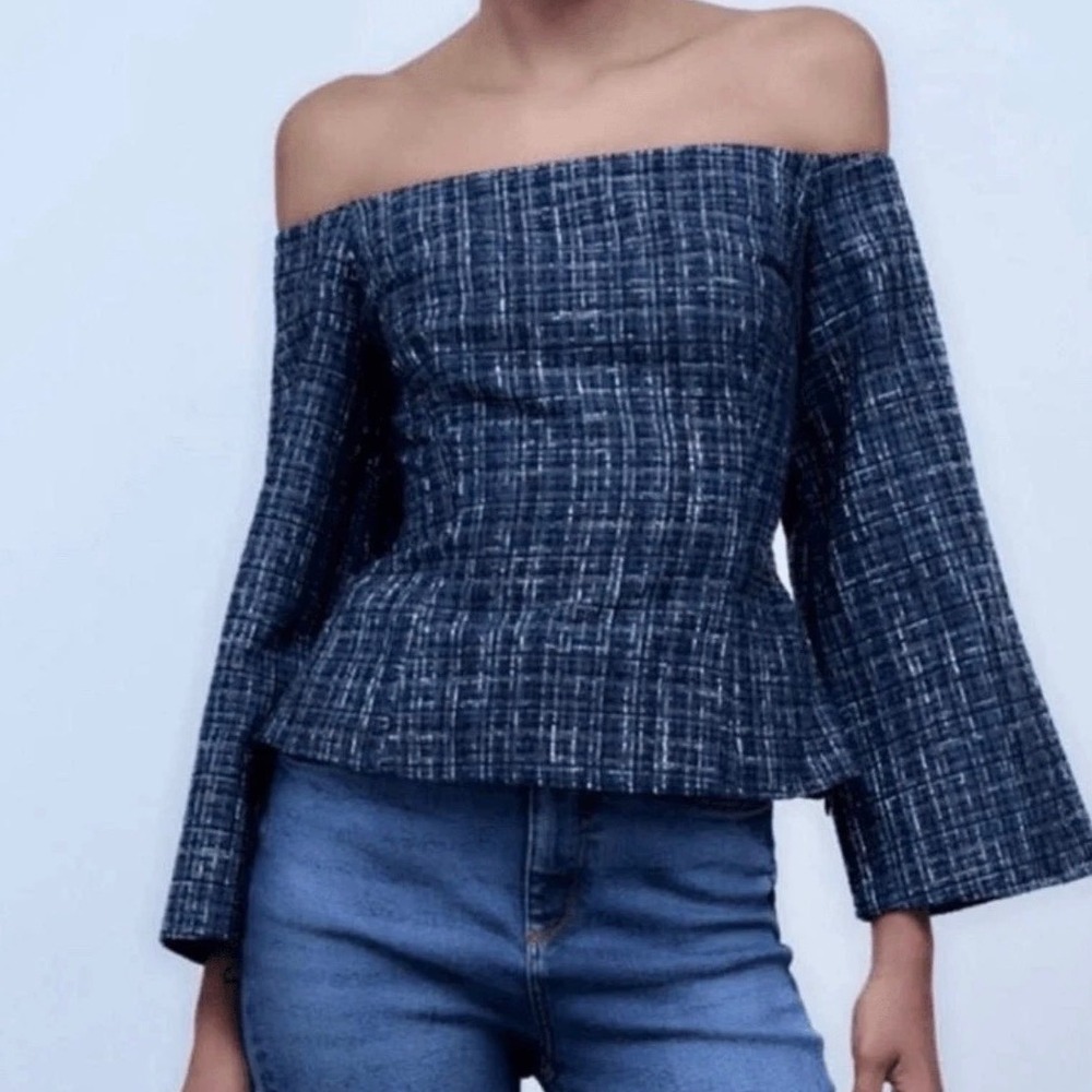 Zara Off Shoulder Navy Tweed Peplum Top Holiday Winter Chic Parisian blouse sm‎